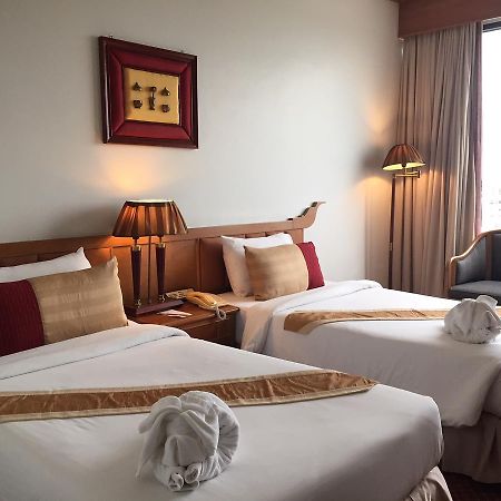 Laithong Hotel Ubonratcsathani Kültér fotó
