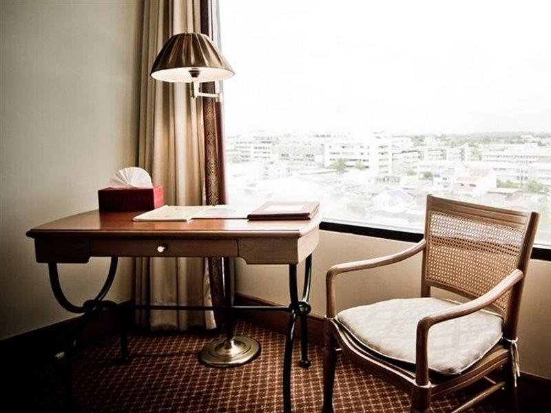 Laithong Hotel Ubonratcsathani Kültér fotó
