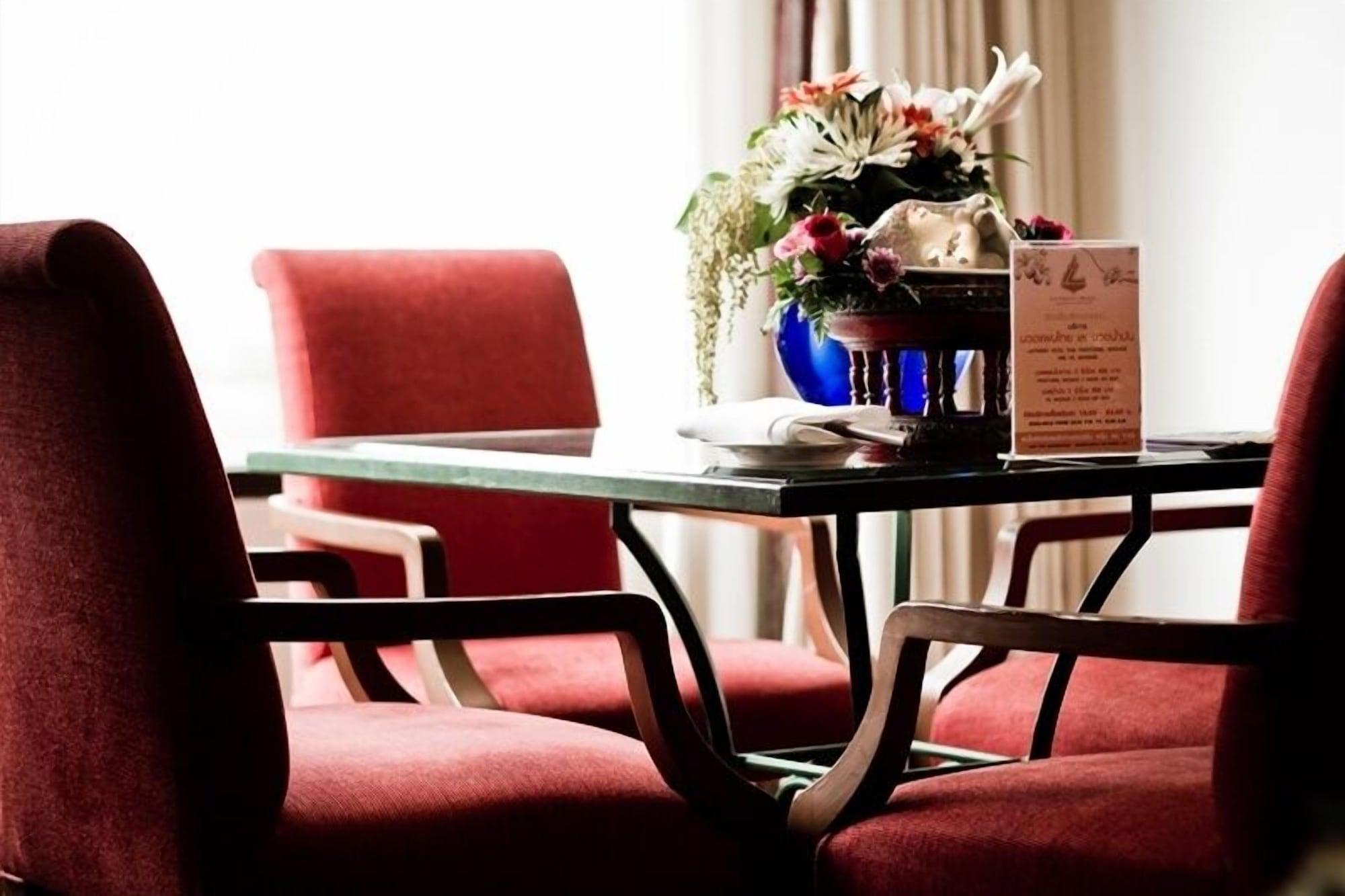 Laithong Hotel Ubonratcsathani Kültér fotó