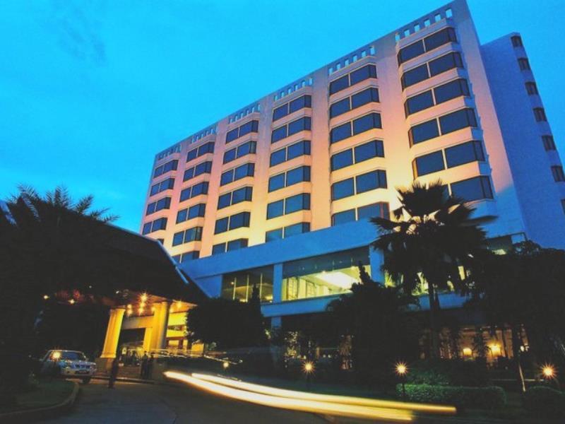Laithong Hotel Ubonratcsathani Kültér fotó