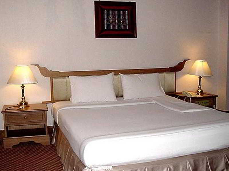 Laithong Hotel Ubonratcsathani Kültér fotó
